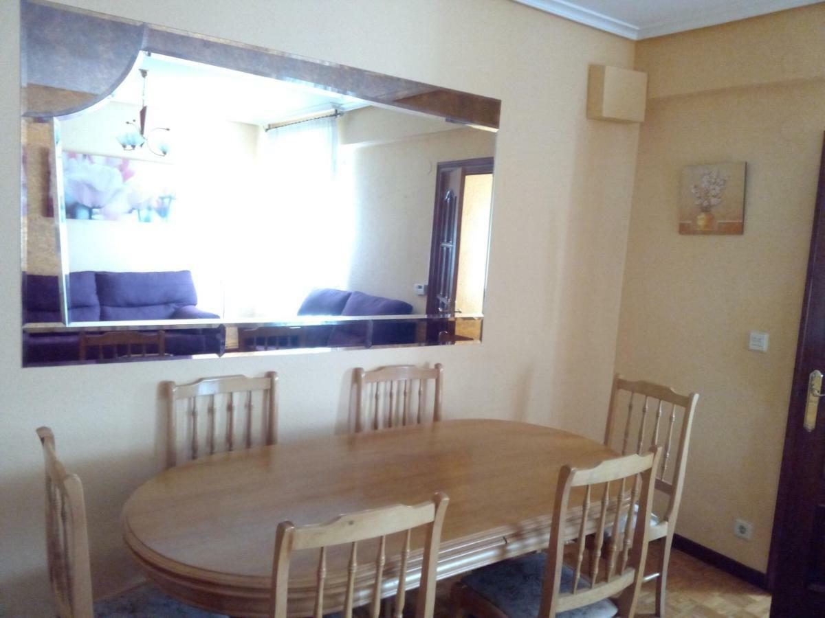 Calle Lardero Apartamento ログローニョ エクステリア 写真